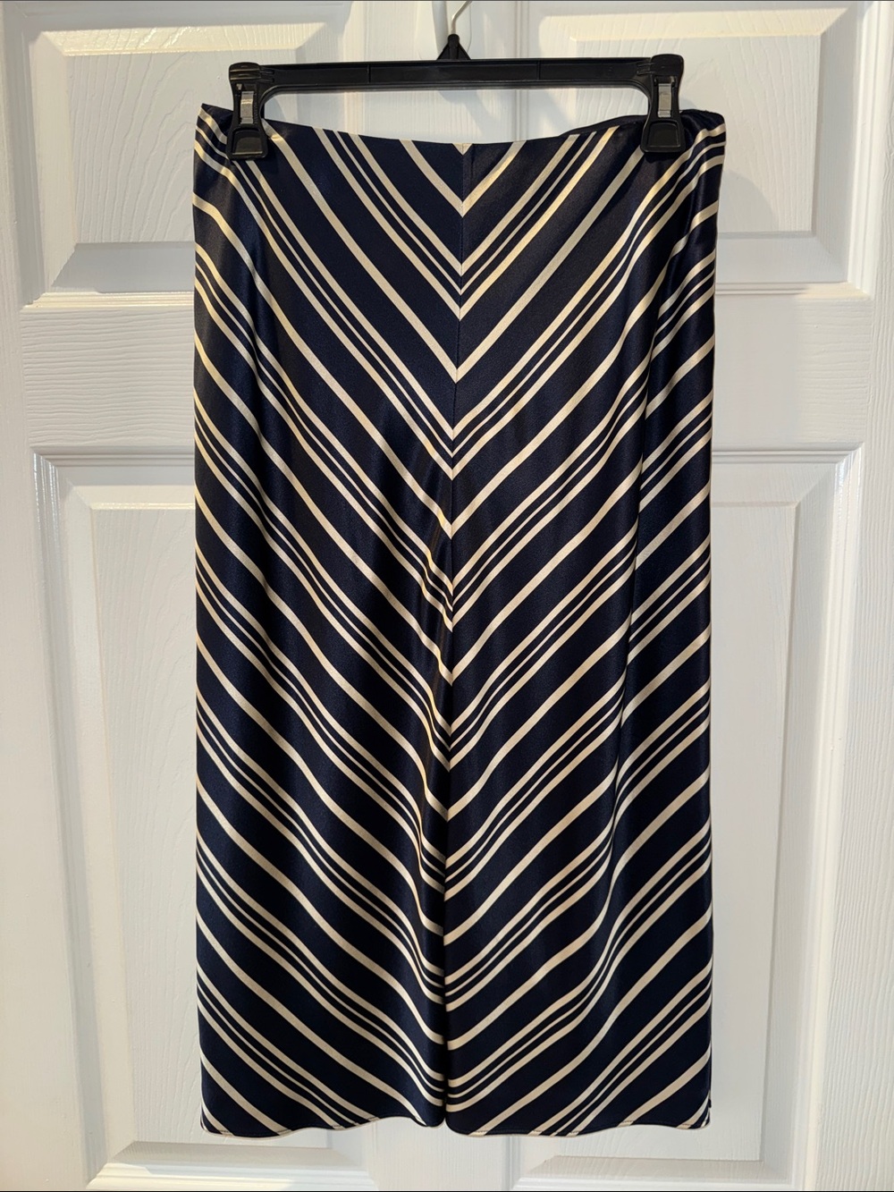 Banana Republic Navy and White Chevron-Stripe Midi Skirt